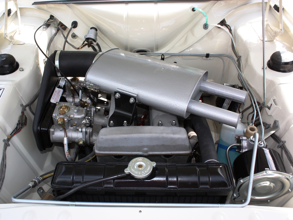95 Lotus Cortina Mk2 S1a 25