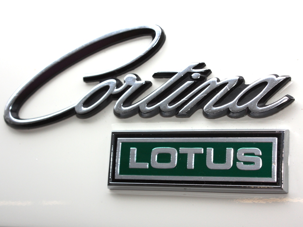 95 Lotus Cortina Mk2 S1a 7